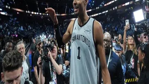 拜仁虽为豪门，克罗斯点赞皇马声望更高